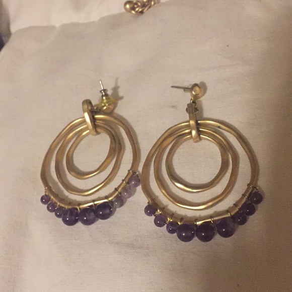 Chico’s Necklace and Earring. Brushed gold tone - Picture 2 of 6